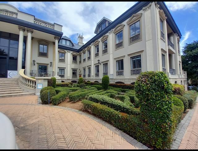 1,403M² OFFICE TO LET IN BRYANSTON